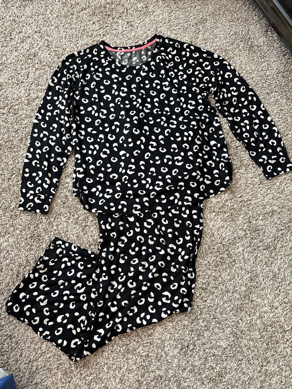 NEW Comfort Code Leopard Print Pajama Set Large Black 2-Piece NWT Lounge Set